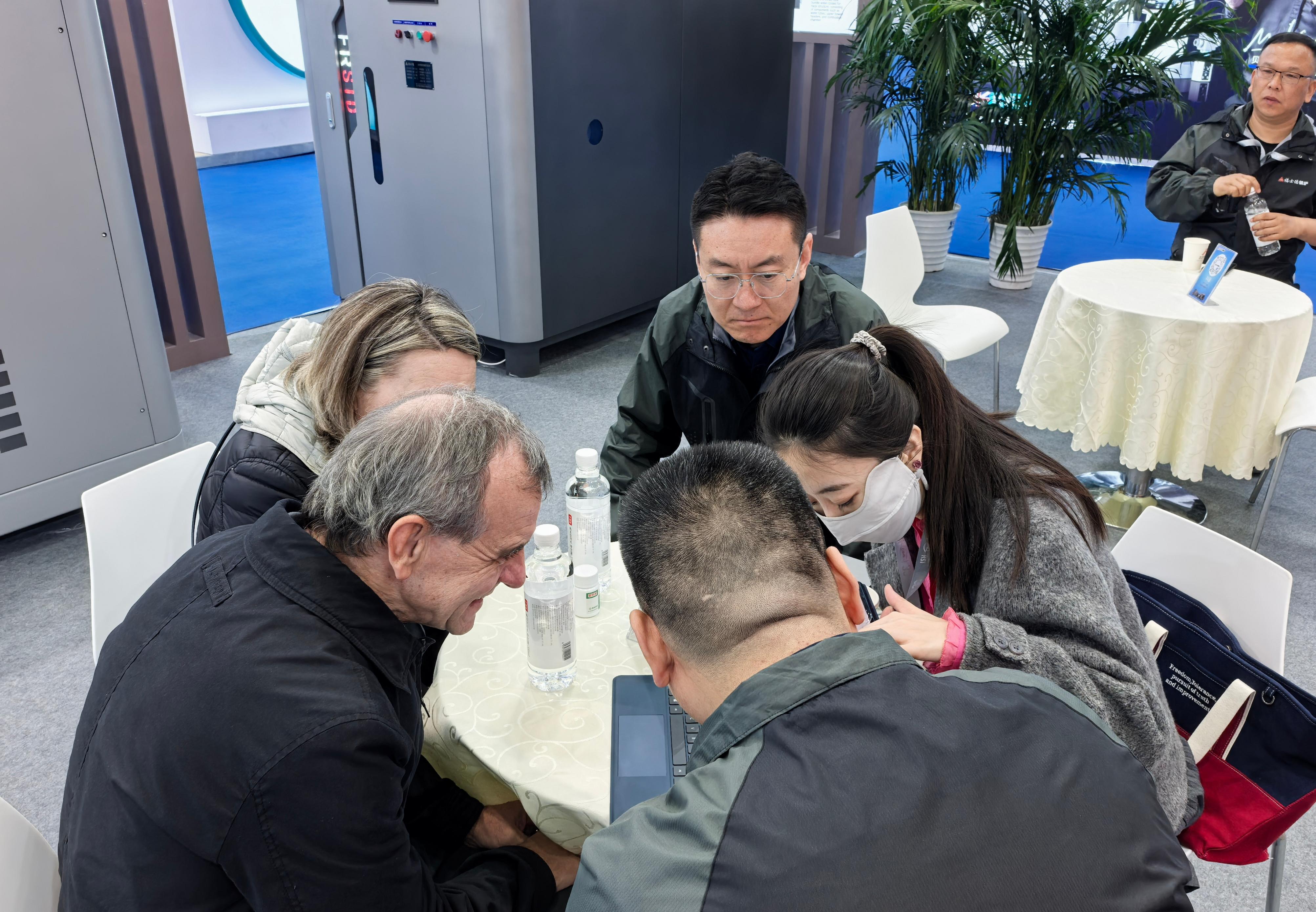 Выставка идет | Приглашаем посетить стенд Firstd Boiler E2-12B для общения