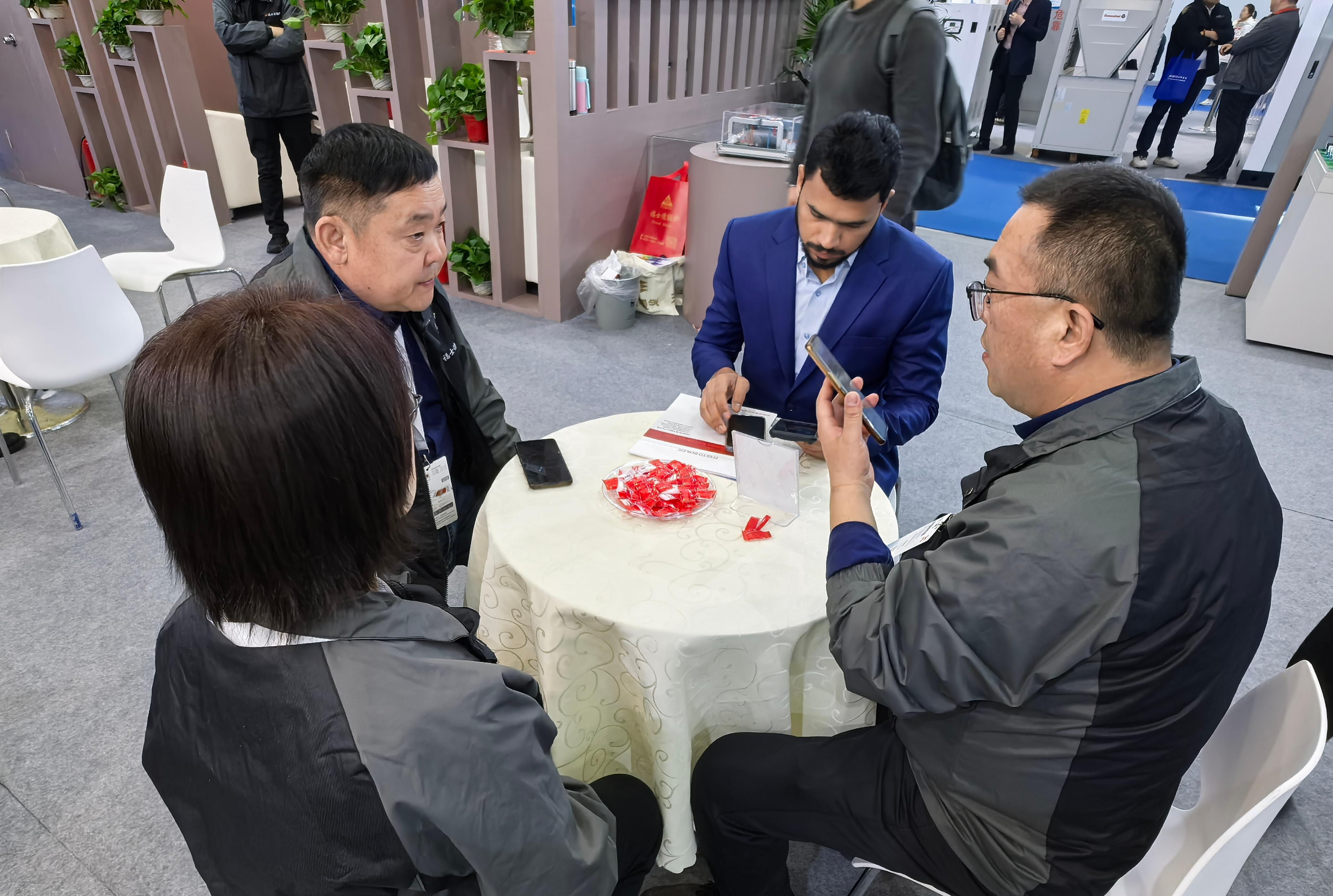 Выставка идет | Приглашаем посетить стенд Firstd Boiler E2-12B для общения