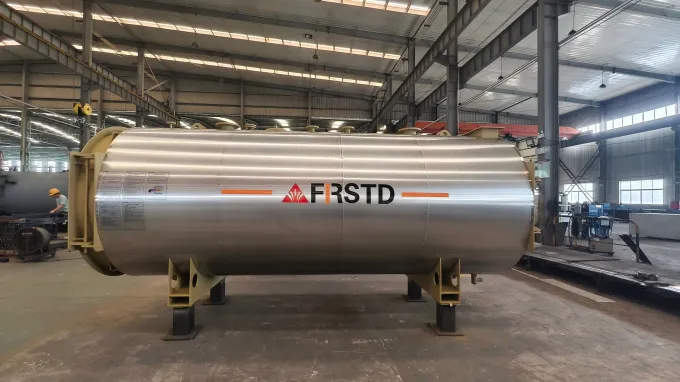 Изготовленный на заказ высокоэффективный водогрейный котел Firstd Boiler отправлен в Россию для обеспечения экологичного теплоснабжения местного нефтегазового проекта
